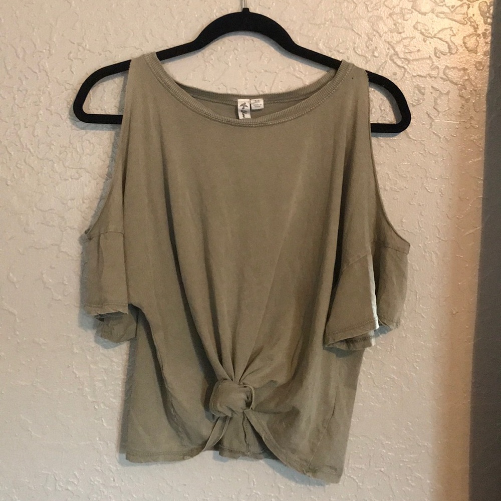 Others Follow light green top